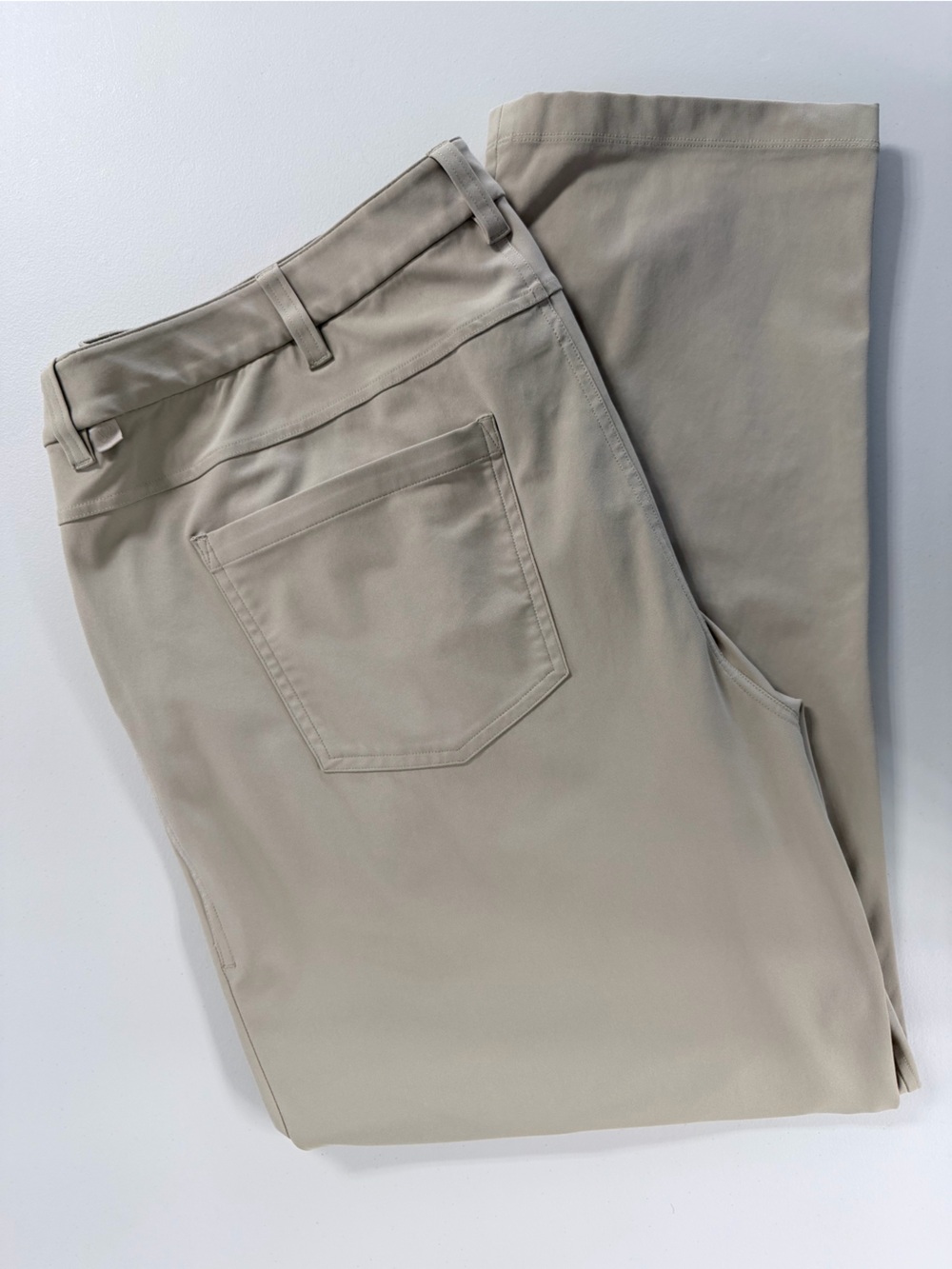 lululemon athletica Men's Khaki-Light Beige Stretch Chinos